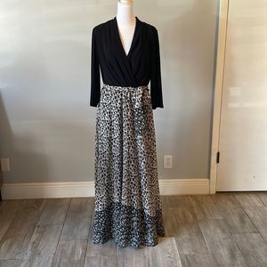 [Chetta B] Black/Crean Floral Dress - Size 12